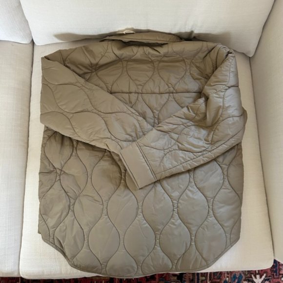 NWT Wilfred Free The Ganna Insulated Shirt Jacket in Taupe Beige - Picture 5 of 7